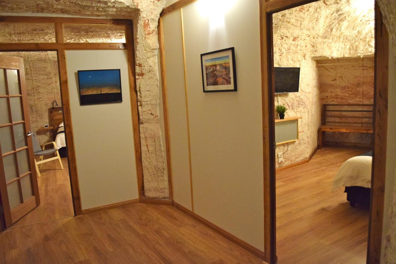 Dug Out B&B Coober Pedy Kültér fotó