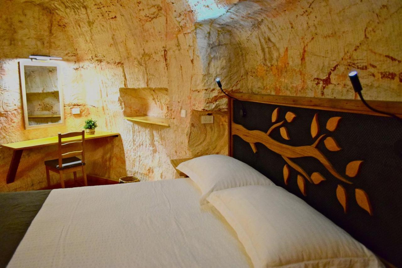 Dug Out B&B Coober Pedy Kültér fotó